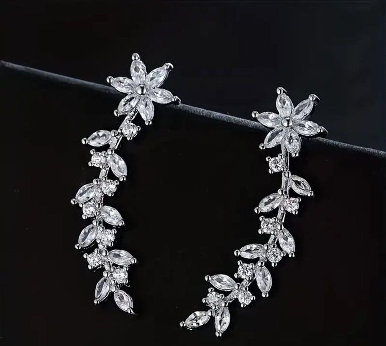 Дамски обеци с кристали