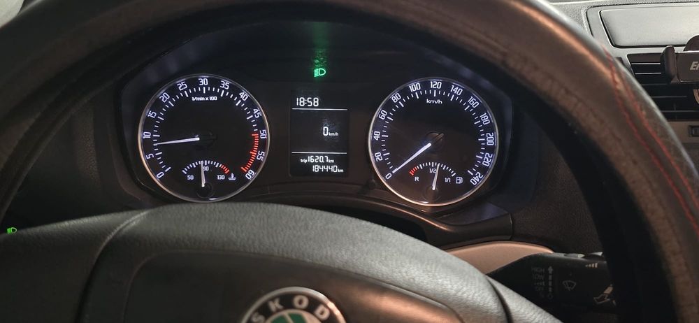 Skoda Octavia 2 1.6 tdi 4x4 105 cai 184000km manuala 2010