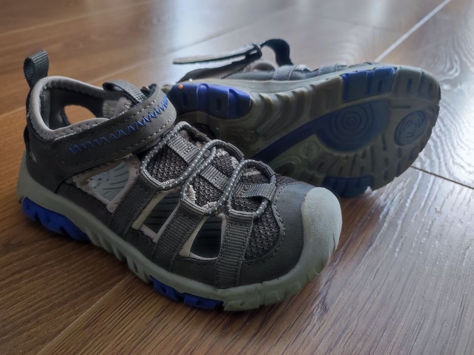 Бебешки и детски обувки и сандали 23-31 номер