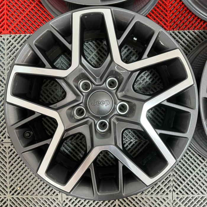 Jante Jeep Wrangle Grand Cherokee R18 6SV84TRMAA