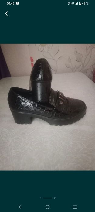 Продам обувь весна лето