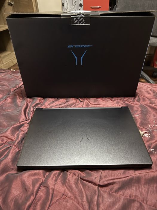 Laptop Gaming Medion Erazer 15.6” – Intel i5 Gen 13  RTX 5050,16gb ram 1tb ssd desigilat doar pentru proba