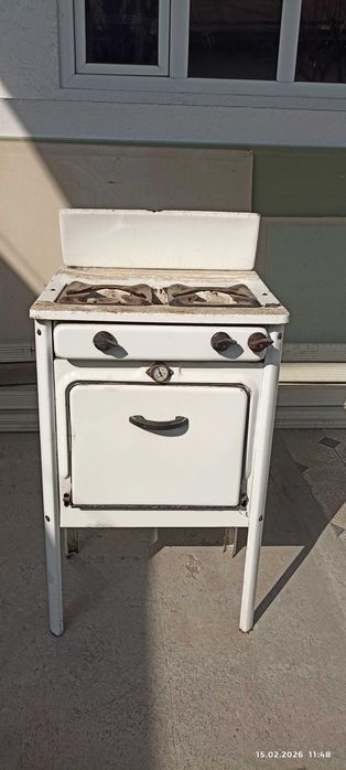 Плита газовая двух конфорочная  Б-У