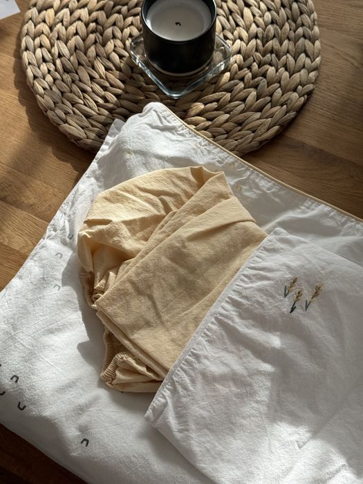 Чаршафи и протектори за next to me