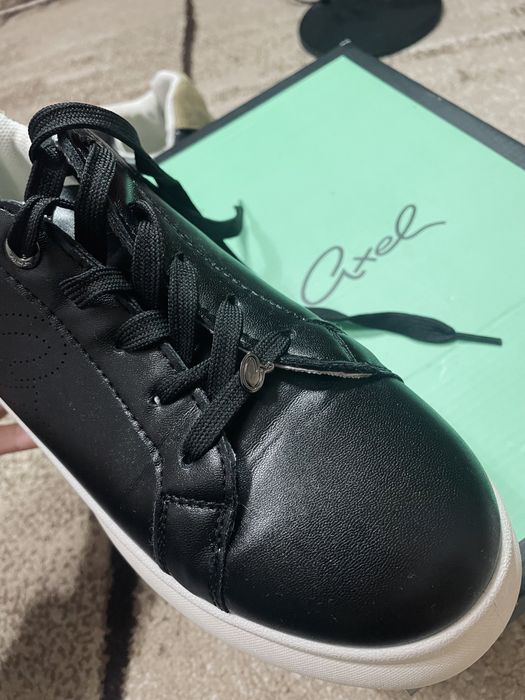 Дамски маратонки Axel