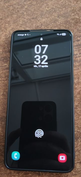 Vând Samsung Galaxy S21 plus + ca NOU