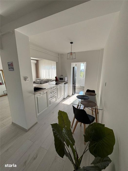 Apartament 2 cam dec Micro 17 renovat