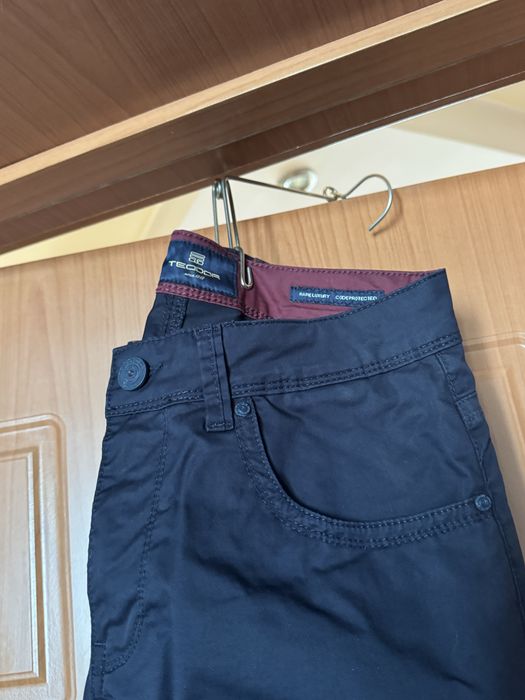 Мъжко сако с панталон.