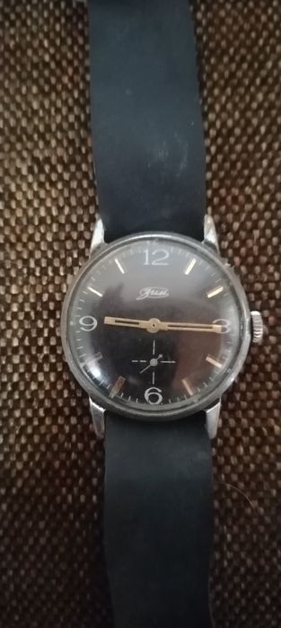 Продам часы оптом или по отдельности