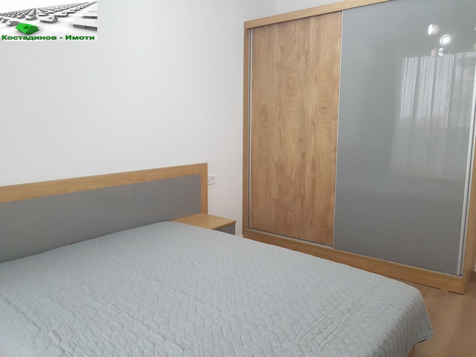 Дава се под наем Двустаен апартамент в Пловдив, Кършияка - 70 кв.м за 433.5 € - Снимка #2