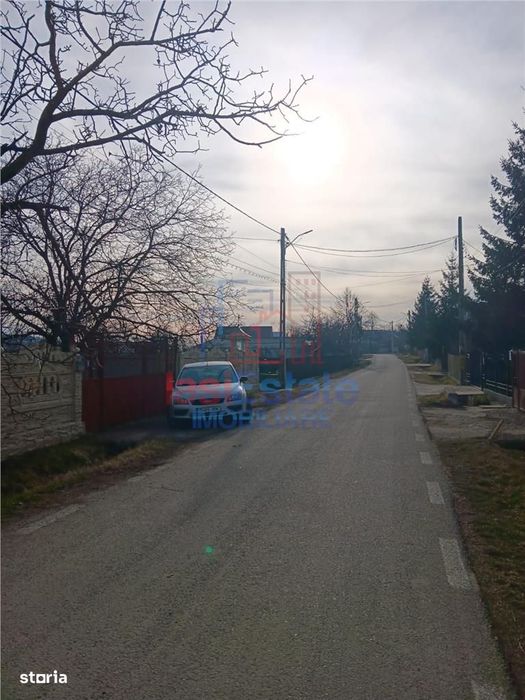 Bucium Paun central TEREN 3500mp la asfalt cu toate utilitatile