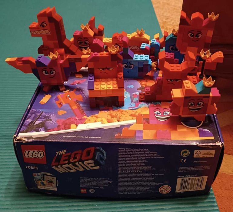 vând set Lego Movie 70825