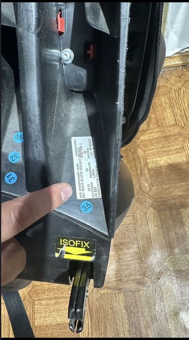 Bebe Confort Iseos Isofix (9–18 кг)