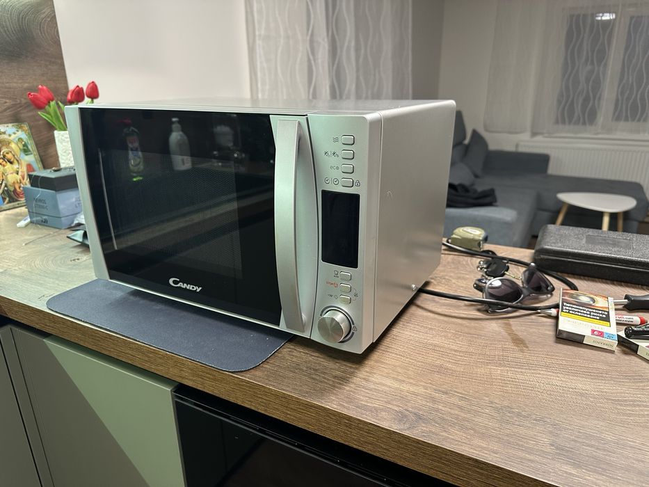 Микровълнова фурна Candy