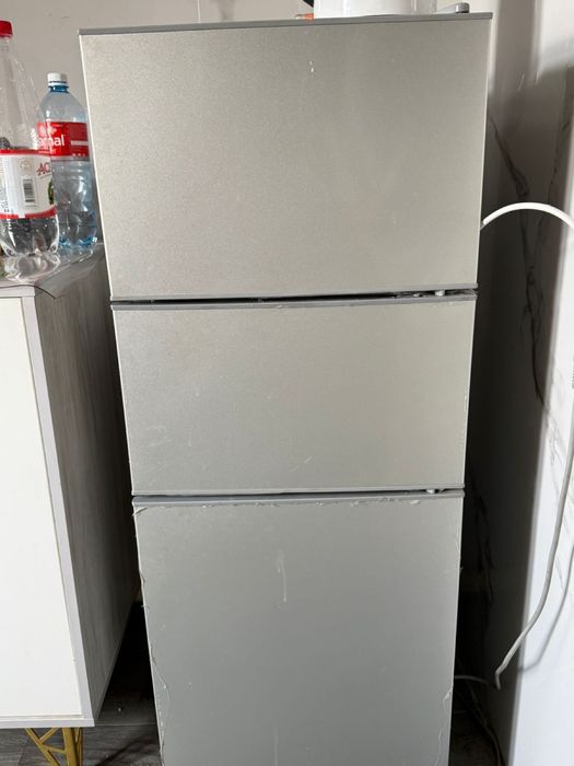 Холодильник продам