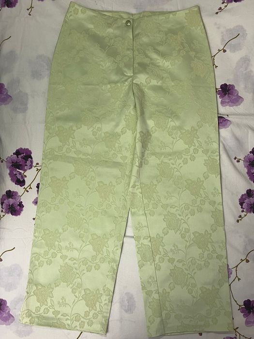 Костюм брючный укороченный