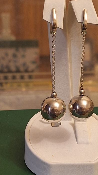 Сребърни атрактивни обеци - ръчна изработка