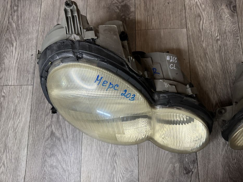Фары на Мерседес 203clk