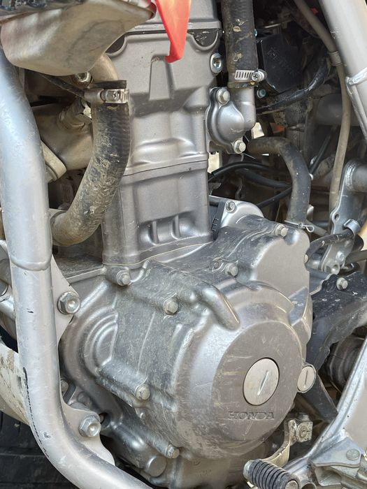 Двигател и инсталация от crf250l, cbr250r