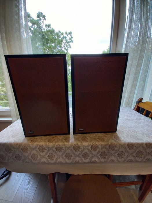 Тонколони Aubion Box 1000f