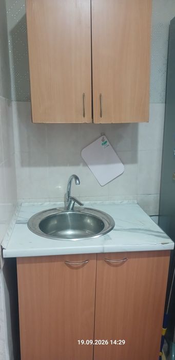 Продам кухонный шкаф и мойку