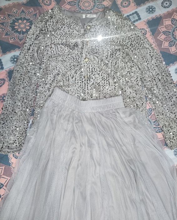 Костюм в хорошем состоянии