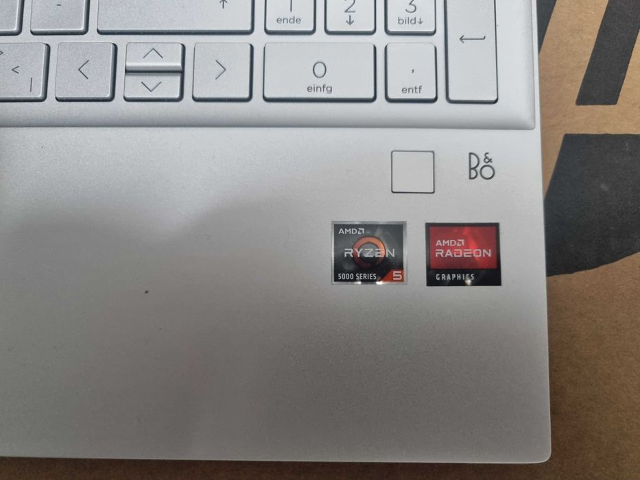 HP Pavilion Ryzen 5 5500U , 8GB RAM , SSD 512GB , Alexa Amazon Cadou