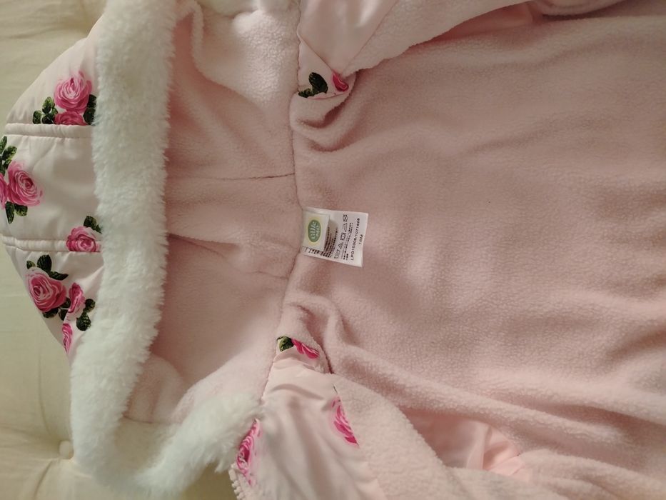 Зимняя куртка на малышку