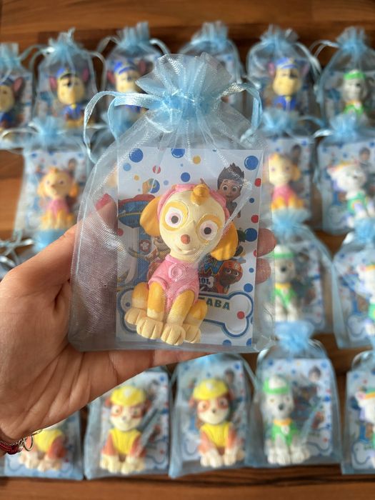 Подаръчета за гости на тема Пес Патрул