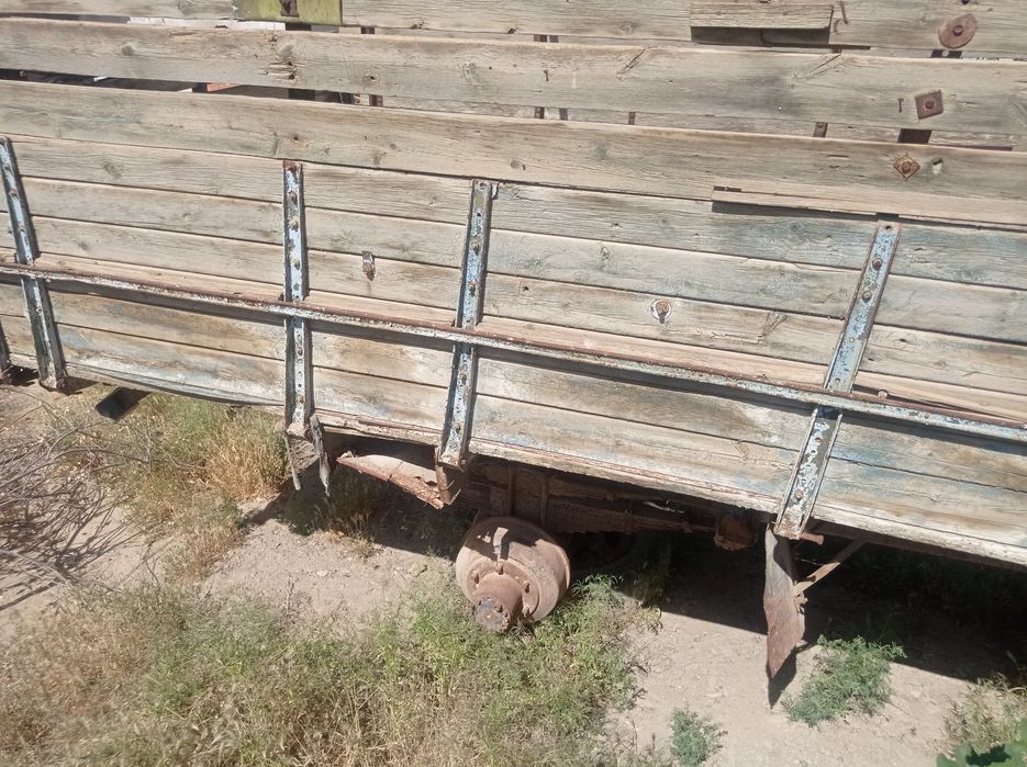 Gaz 53A bortli sotiladi