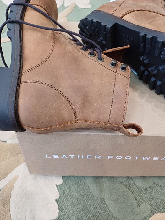 Продам ботинки мужские