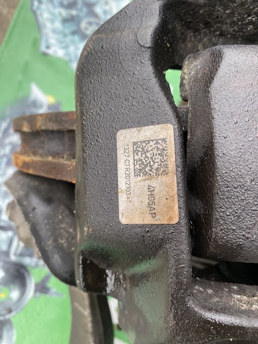 Etrier stânga față Audi A8 4H 4.2 tdi 2012