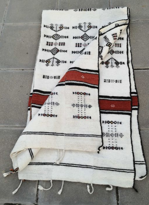 Тъкана  завивка 100% вълна