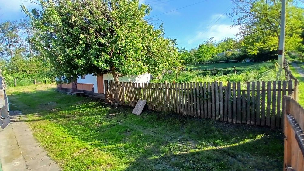 Vând casă+teren 1500mp Vlădeni, Botoșani–curent,livadă,grădină,fântână