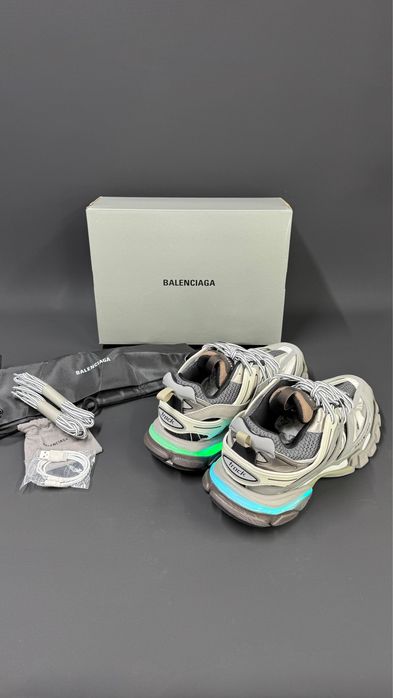 Balenciaga Track LED - Сив Шарен