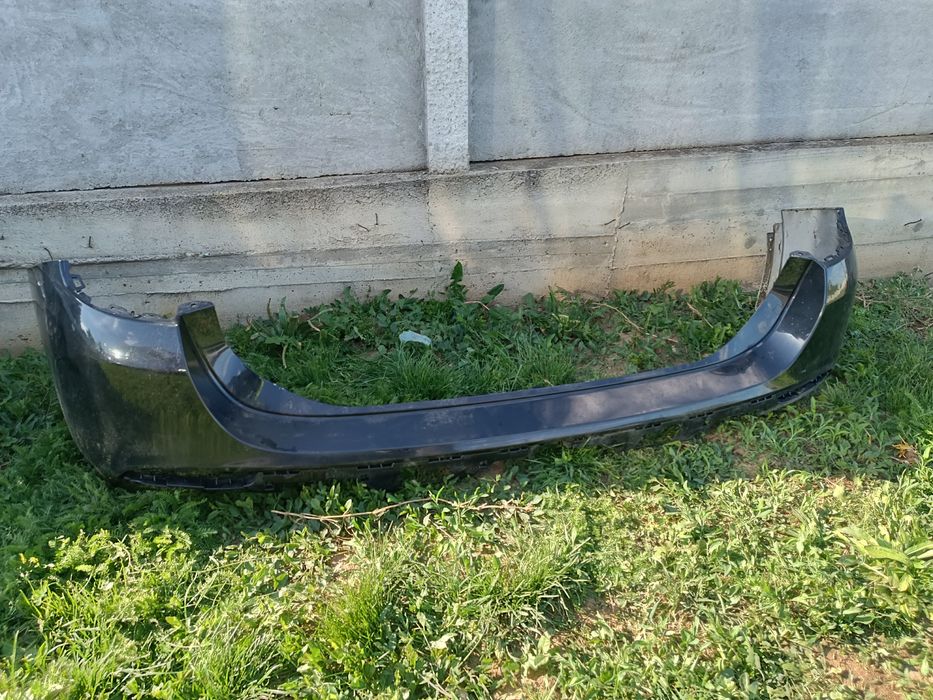 Vând bara mașini mai multe modele