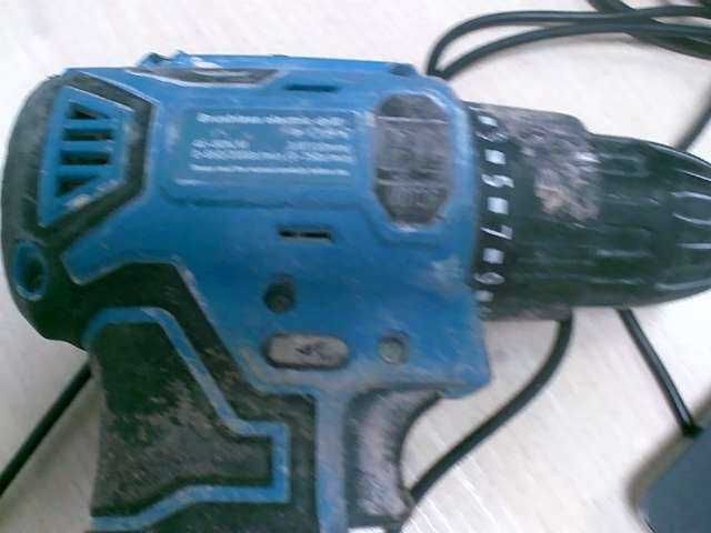 Шуруповерт Makita