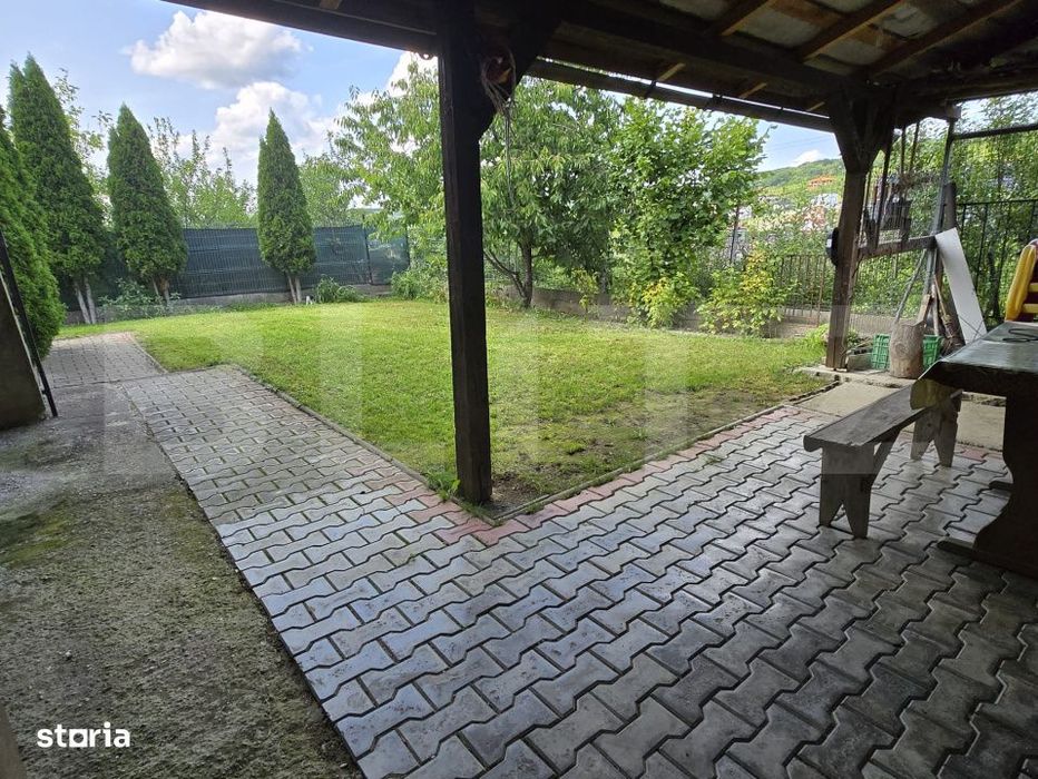 Casa D+P+E, pe Aleea Trifoiului, zona linistita!