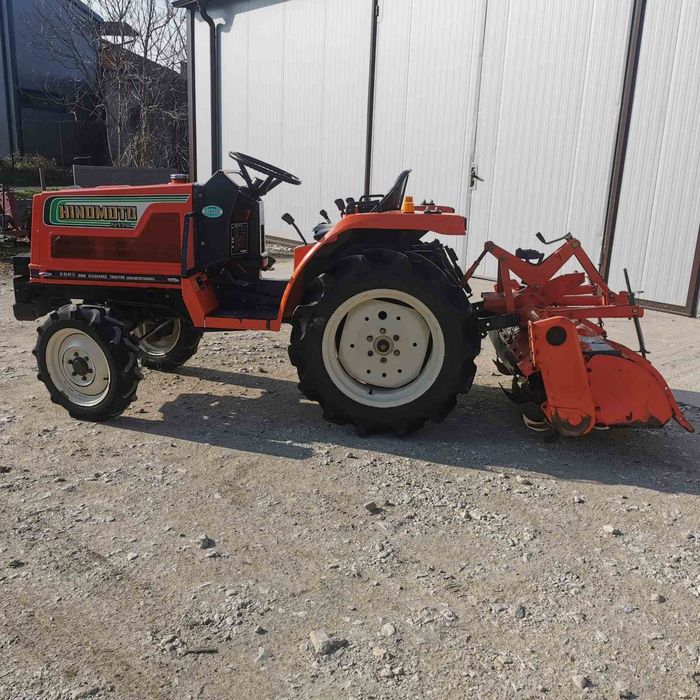 Трактор  Hinomoto N179