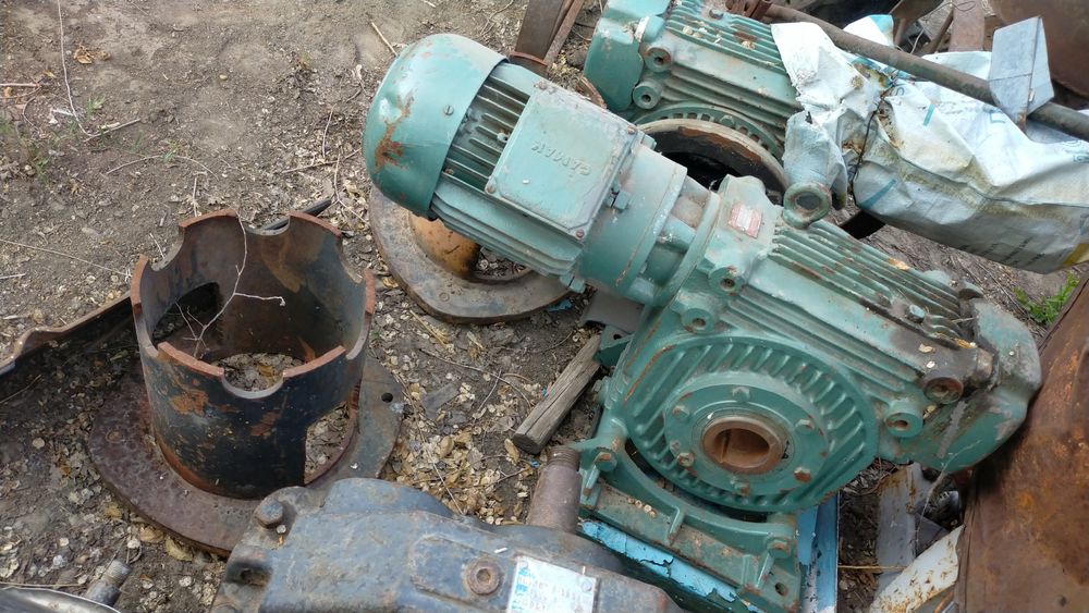 Редуктор разные, запчасти к ним