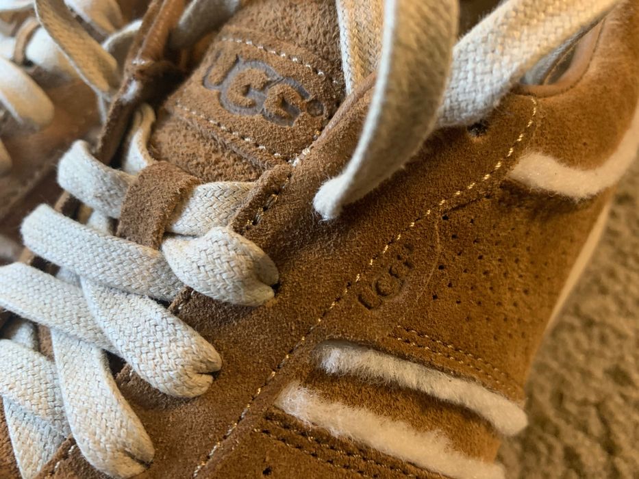 UGG • Цената е твърда