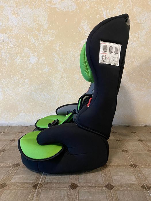Продам автокресло