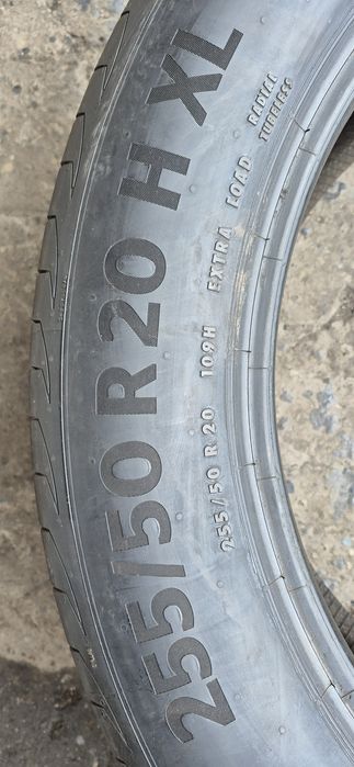 4 anvelope vara Continental 255/50/20.Pretul este pe bucata.