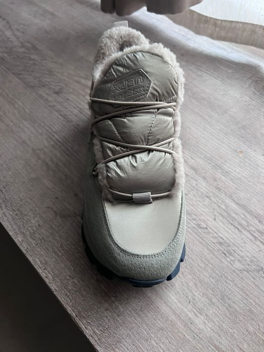 Продам женскую обувь