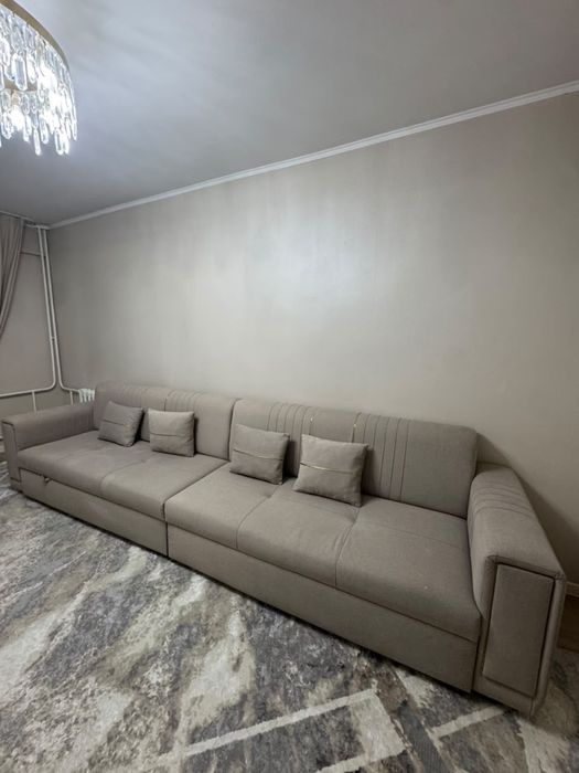 Диван для зала срочно продаем самовызов