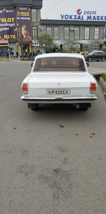 Волга  2401 сотилади холати яхши