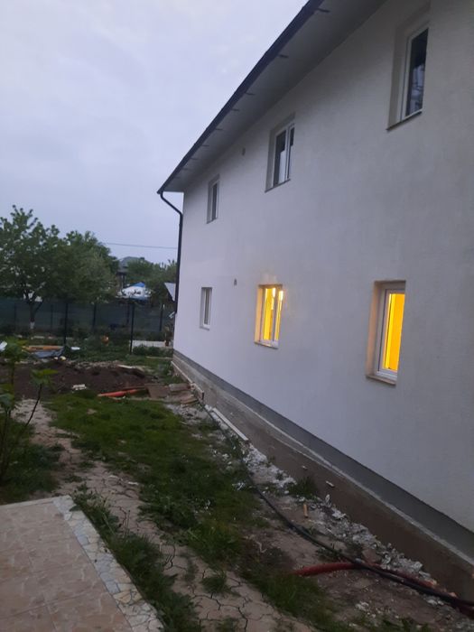 Reparatii si montaj acoperișuri, dulgherie, confecții tigla metalica