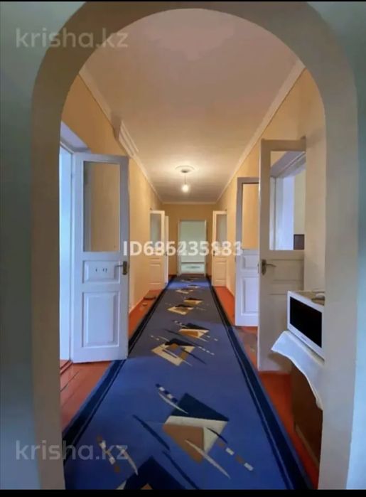 Срочно продаётся дом возле Нового Базара