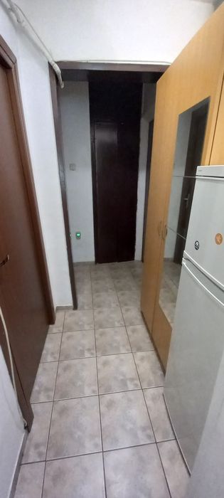Inchiriez garsoniera Lujerului