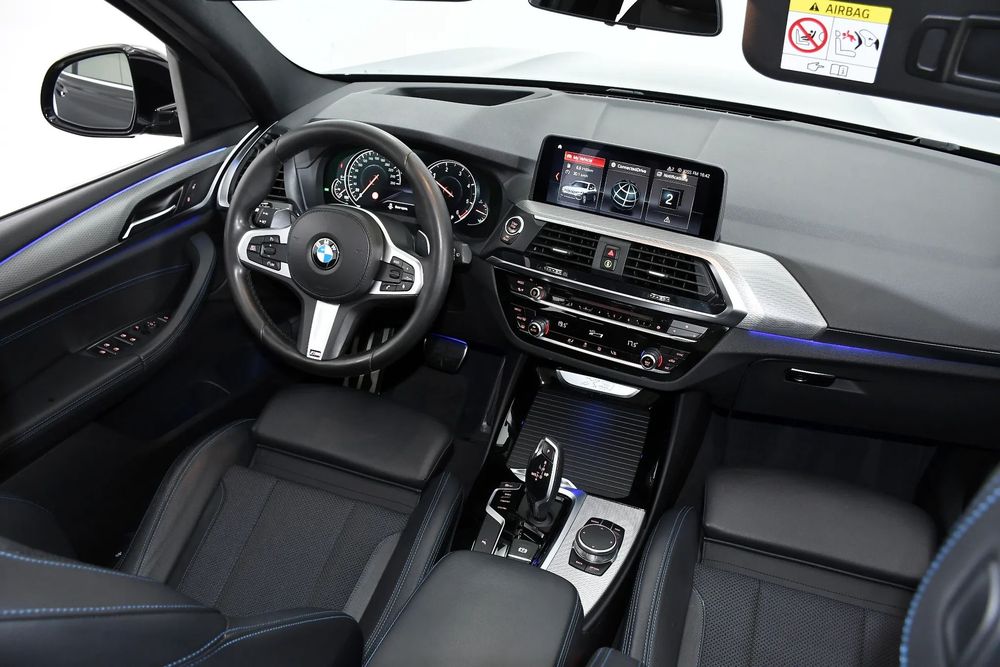 BMW X3 M-Pachet,Faruri Full Led,Panoramic, Key Less,Head-up, Lane-Side Assist
